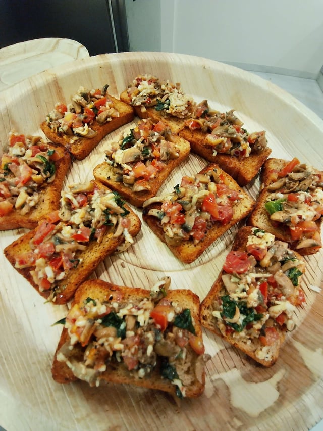 Delicious Tomato Mushroom Bruschetta prepared by COOX