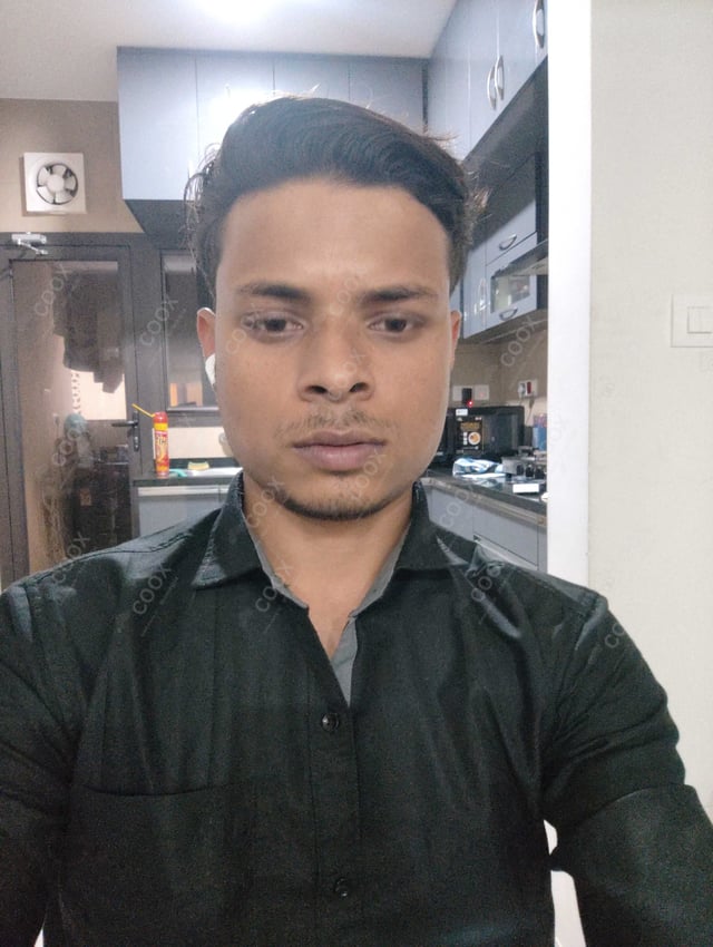 Chef from COOX at bookings. Professional cooks chefs at home