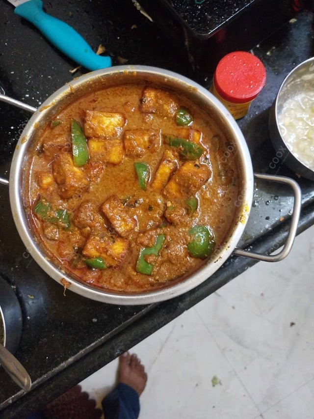 Delicious Kadhai Paneer prepared by COOX