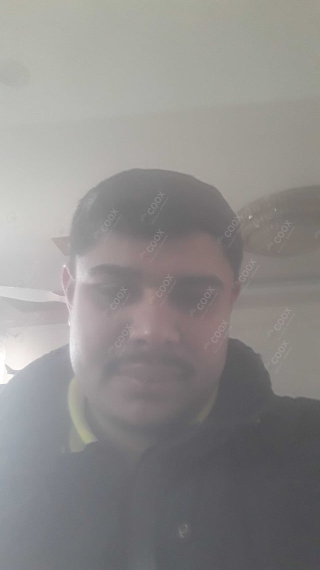 Chef from COOX at bookings. Professional cooks chefs at home