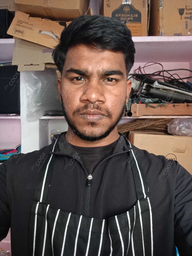 Chef from COOX at bookings. Professional cooks chefs at home