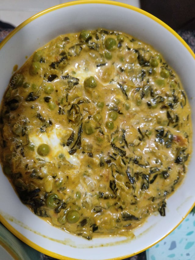 Delicious Methi Matar Malai prepared by COOX