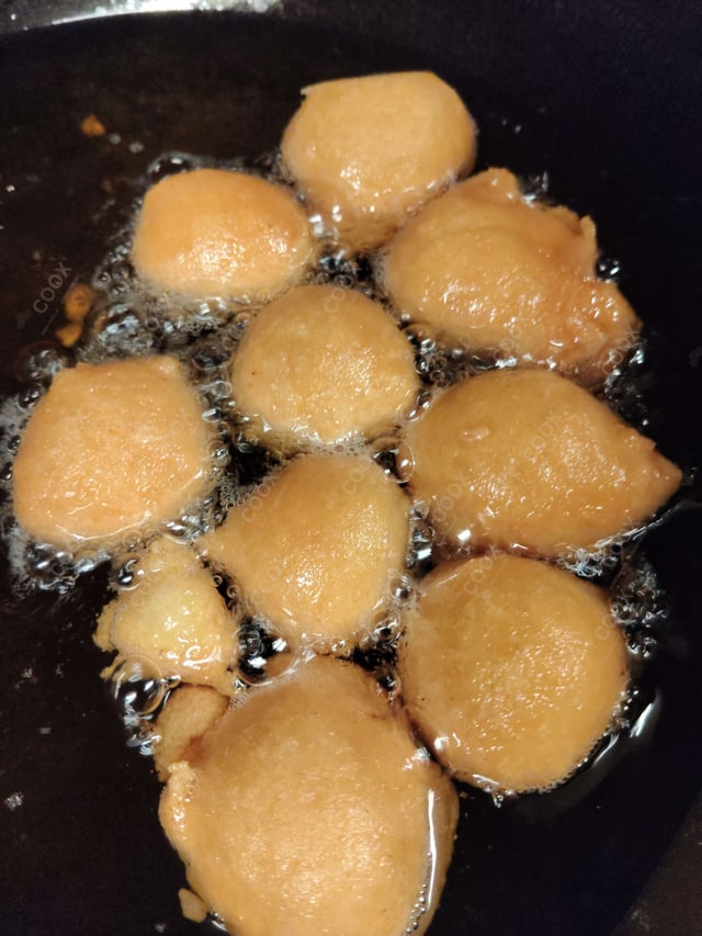 Delicious Moong Dal Mangode prepared by COOX