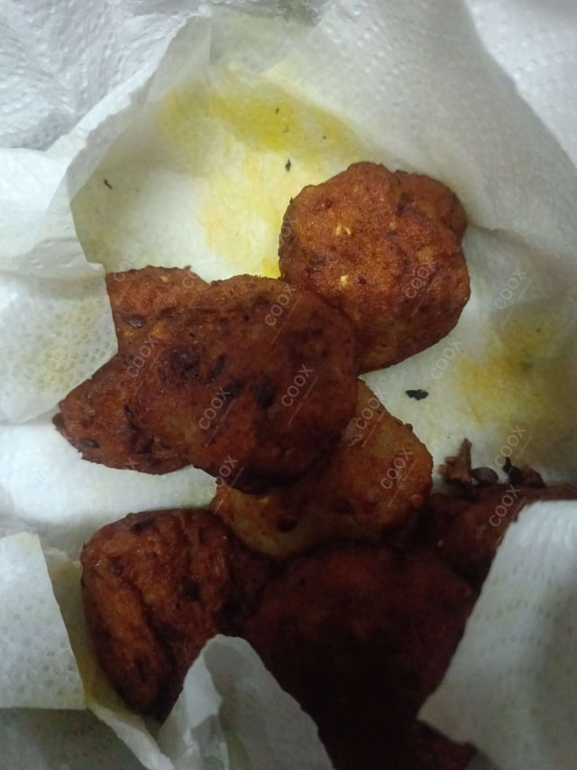 Delicious Aloo Tikki Chaat prepared by COOX