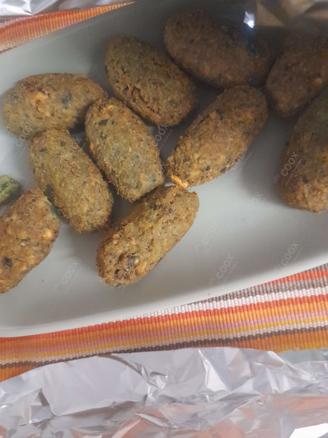 Tasty Pita Breads cooked by COOX chefs cooks during occasions parties events at home