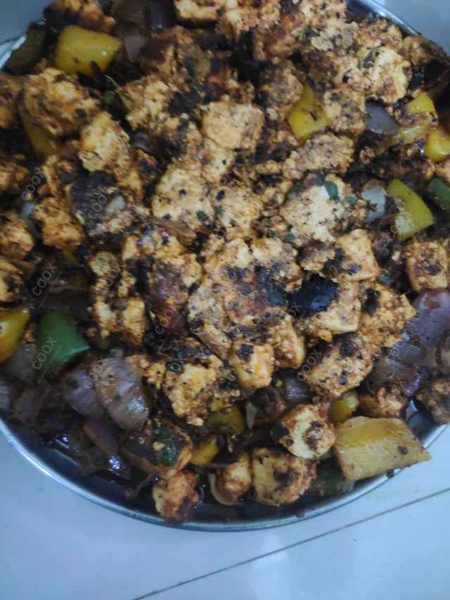 Delicious Paneer Tikka prepared by COOX