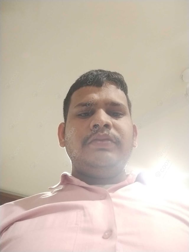 Chef from COOX at bookings. Professional cooks chefs at home