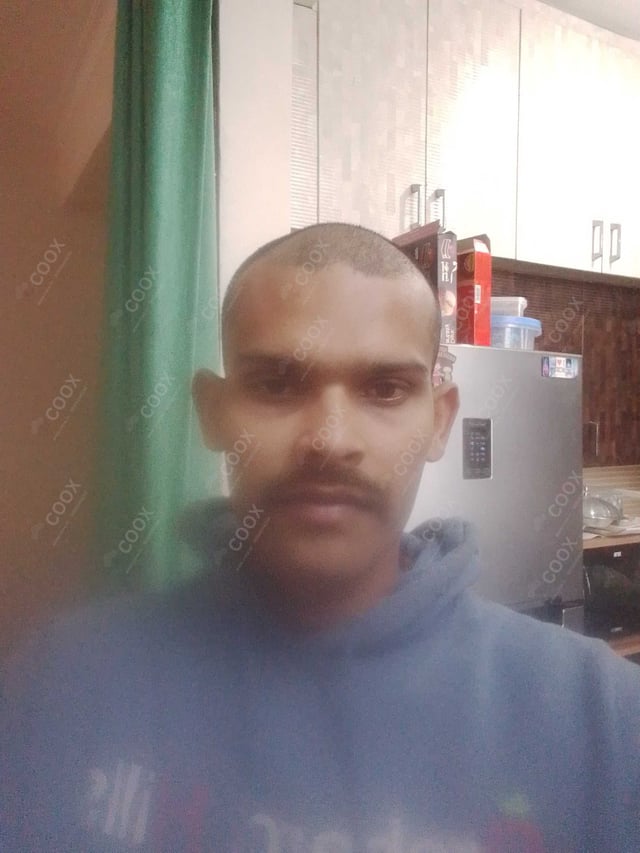 Chef from COOX at bookings. Professional cooks chefs at home