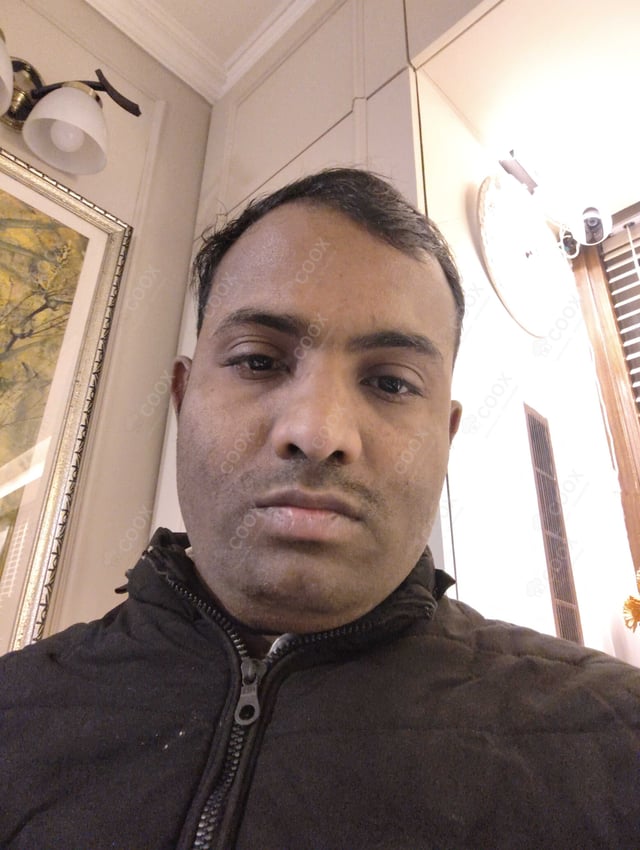 Chef from COOX at bookings. Professional cooks chefs at home