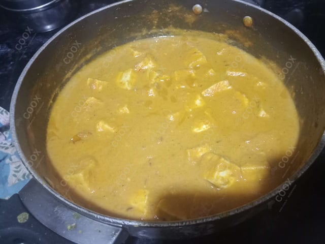 Delicious Paneer Lababdar prepared by COOX