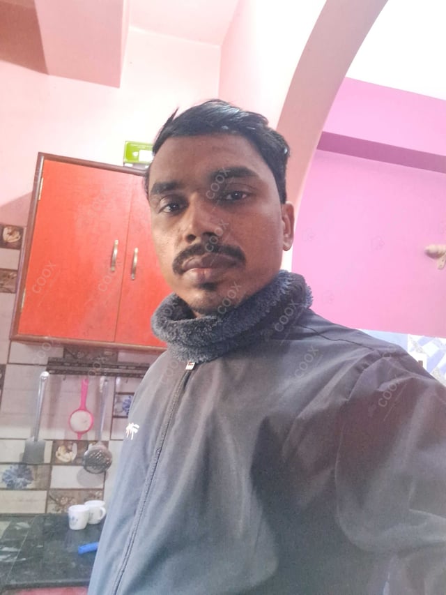 Chef from COOX at bookings. Professional cooks chefs at home