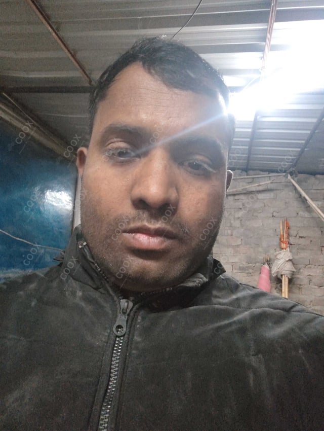 Chef from COOX at bookings. Professional cooks chefs at home