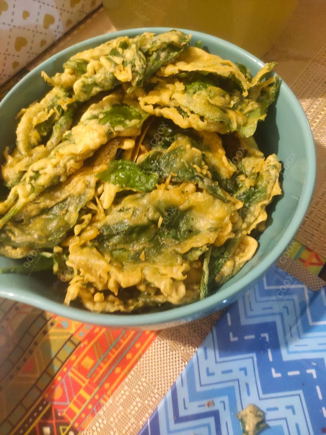 Delicious Palak Patta Chaat prepared by COOX