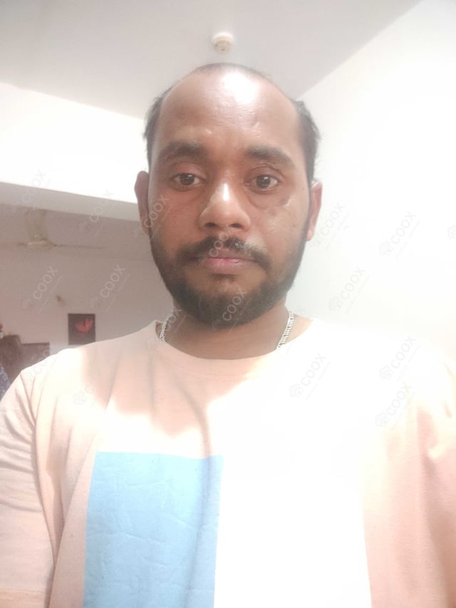 Chef from COOX at bookings. Professional cooks chefs at home