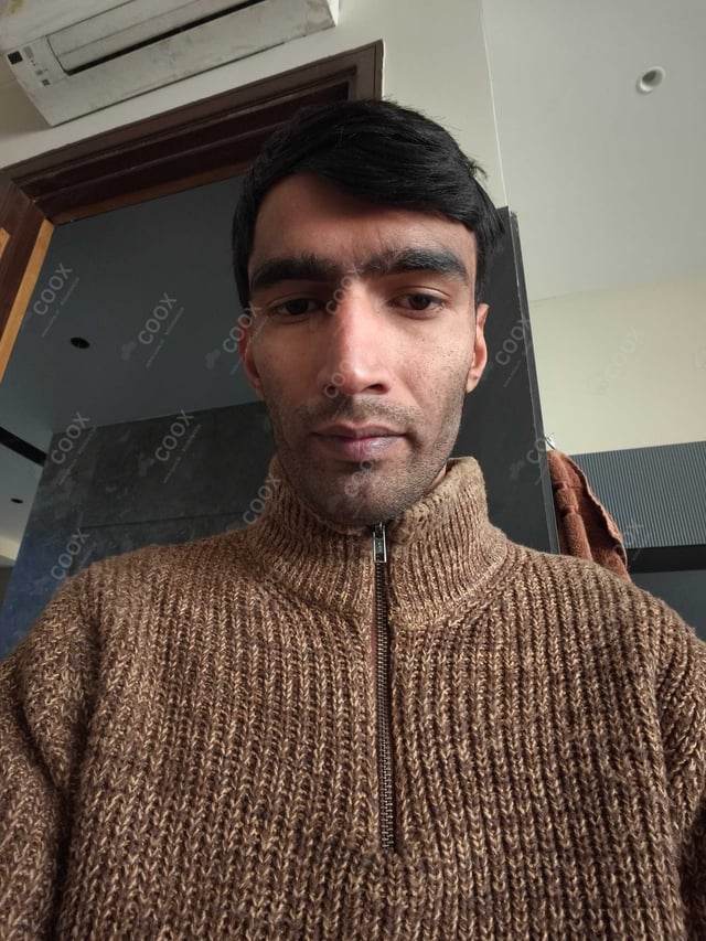 Chef from COOX at bookings. Professional cooks chefs at home