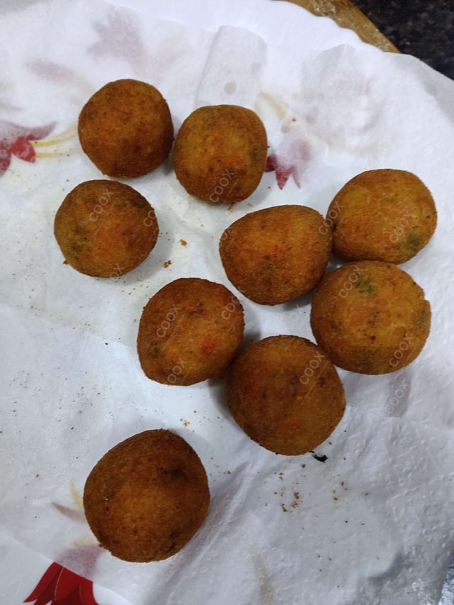 Delicious Fried Cheese Balls prepared by COOX