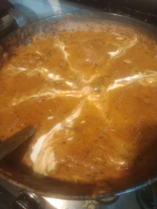 Delicious Chicken Tikka Masala prepared by COOX