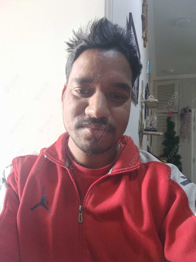 Chef from COOX at bookings. Professional cooks chefs at home