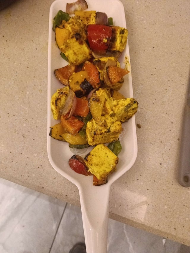 Delicious Paneer Tikka prepared by COOX