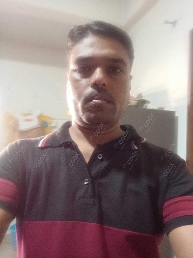 Chef from COOX at bookings. Professional cooks chefs at home