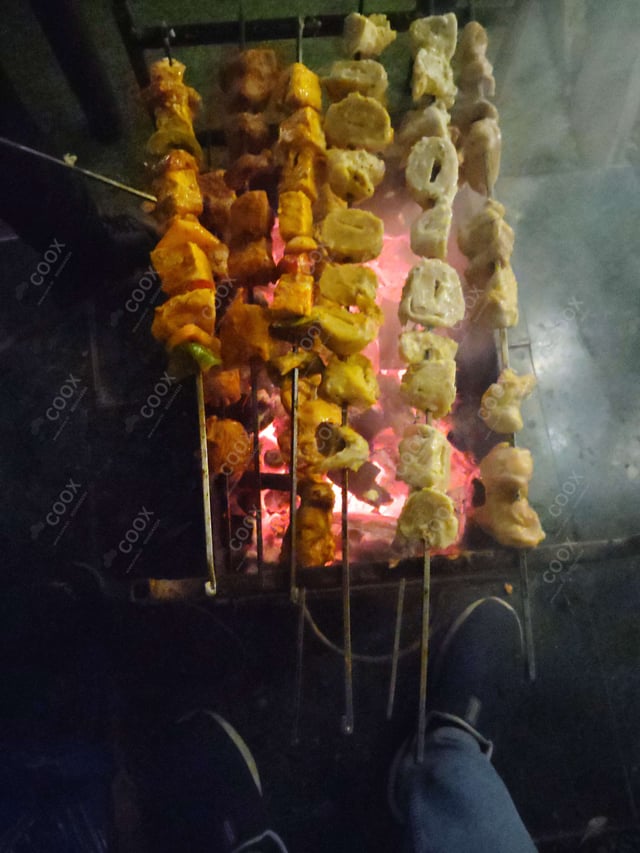 Delicious Chicken Tikka prepared by COOX