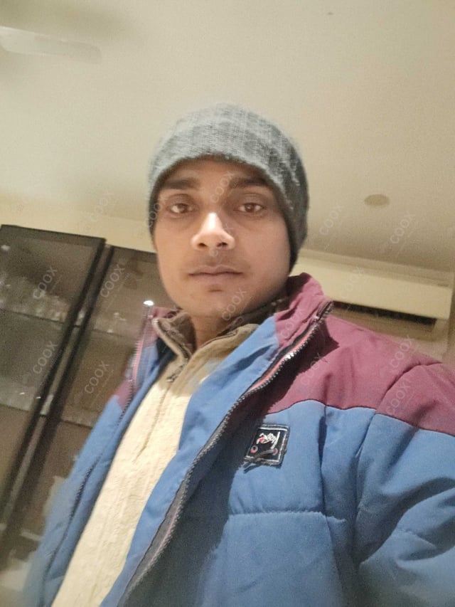 Chef from COOX at bookings. Professional cooks chefs at home