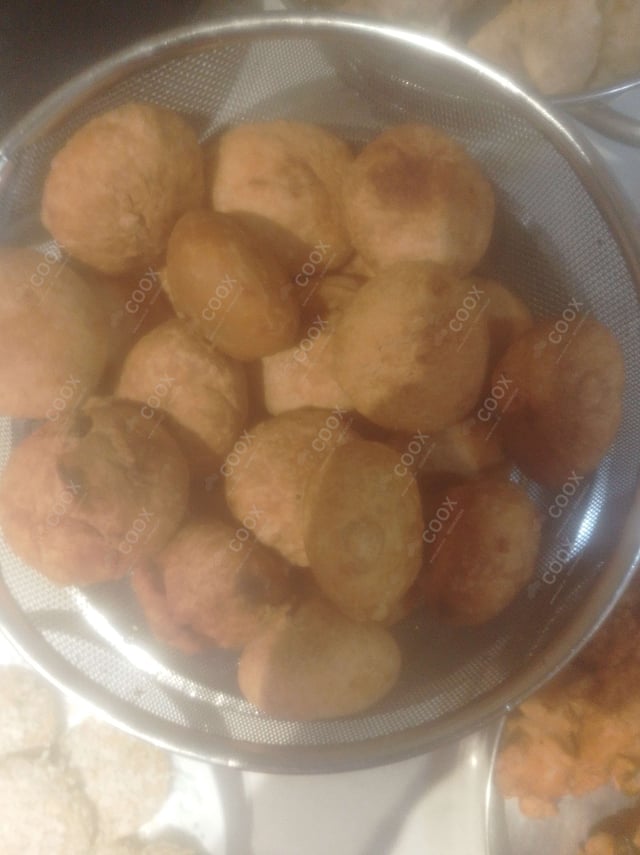 Tasty Kachori cooked by COOX chefs cooks during occasions parties events at home