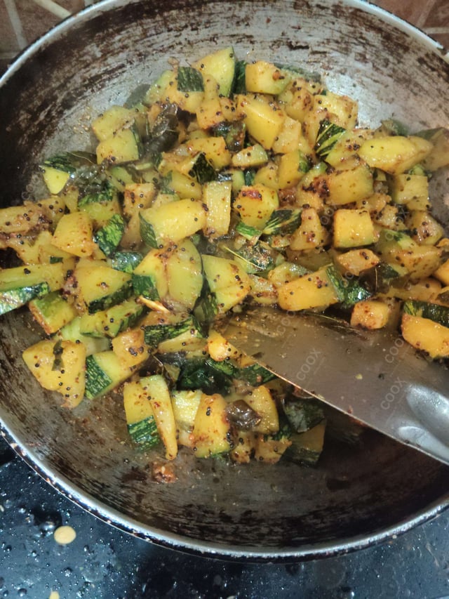 Delicious Kaddu ki Sabzi (Sitafal) prepared by COOX