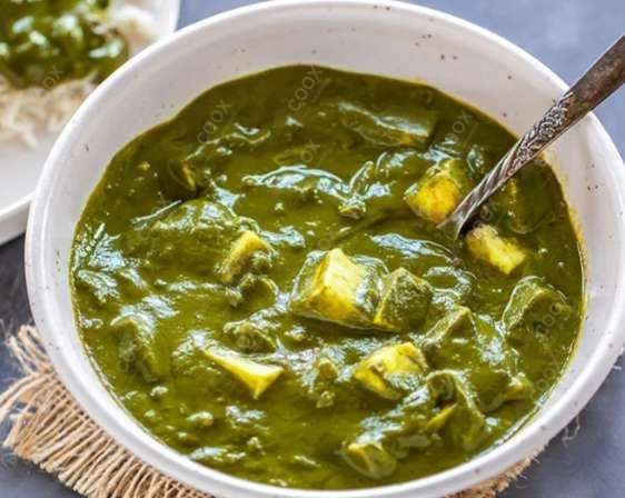 Delicious Palak Paneer prepared by COOX