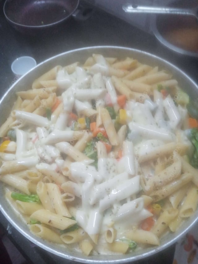 Delicious Pasta in White Sauce prepared by COOX