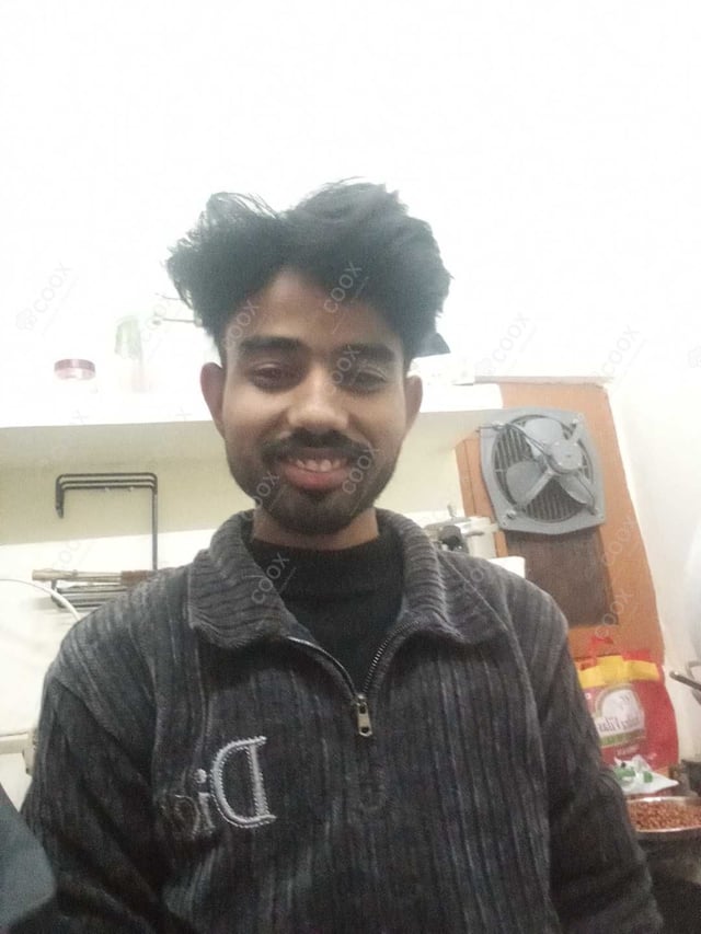 Chef from COOX at bookings. Professional cooks chefs at home