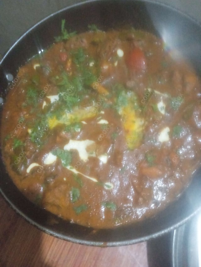 Delicious Kadhai Chicken prepared by COOX