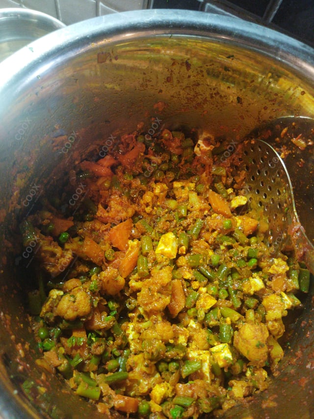 Tasty Mix Veg  cooked by COOX chefs cooks during occasions parties events at home