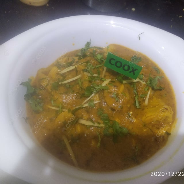 Tasty Soya Chaap (Gravy) cooked by COOX chefs cooks during occasions parties events at home