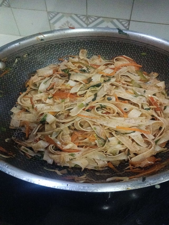 Tasty Veg Pad Thai Noodles cooked by COOX chefs cooks during occasions parties events at home