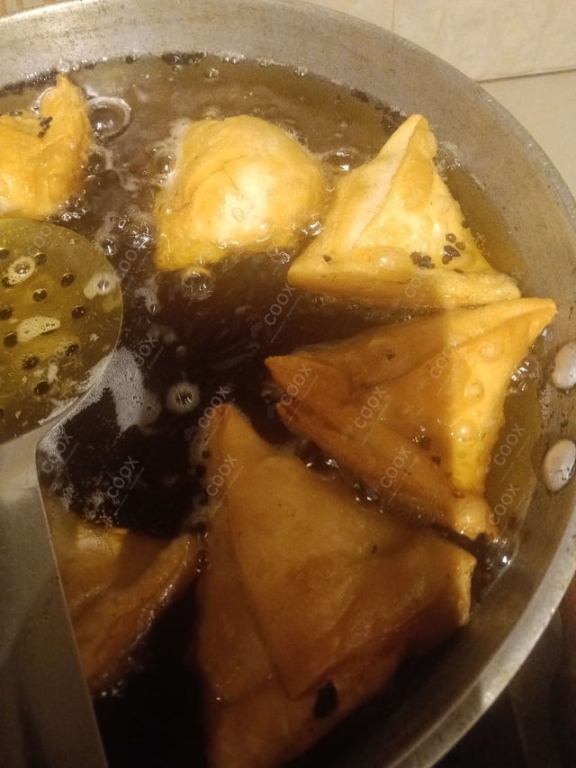 Tasty Keema Samosas cooked by COOX chefs cooks during occasions parties events at home