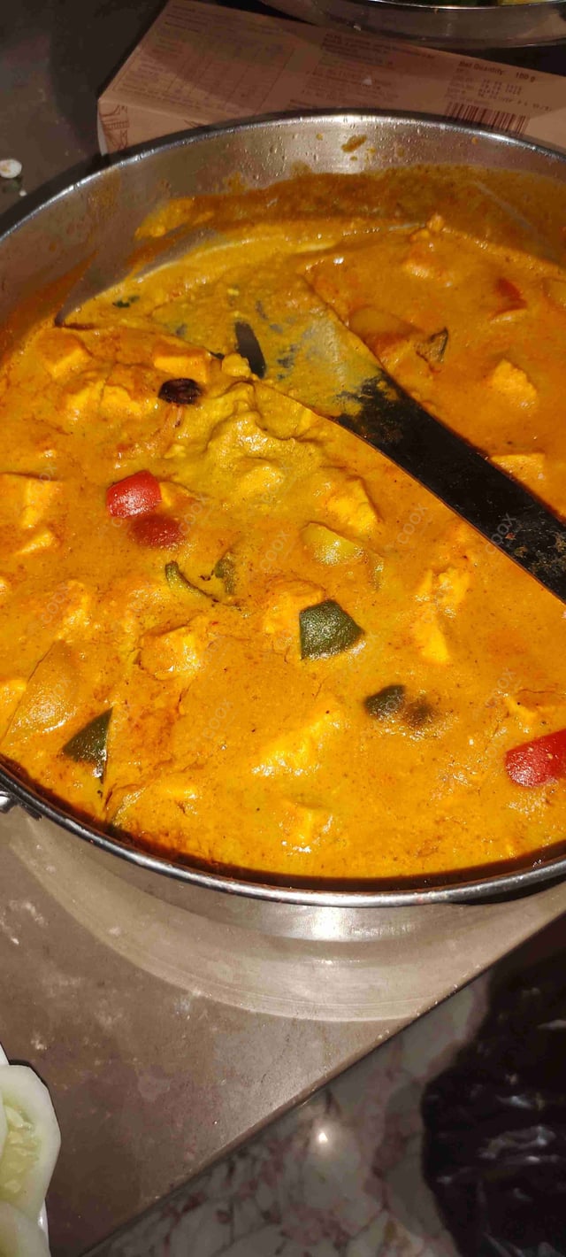 Delicious Paneer Lababdar prepared by COOX