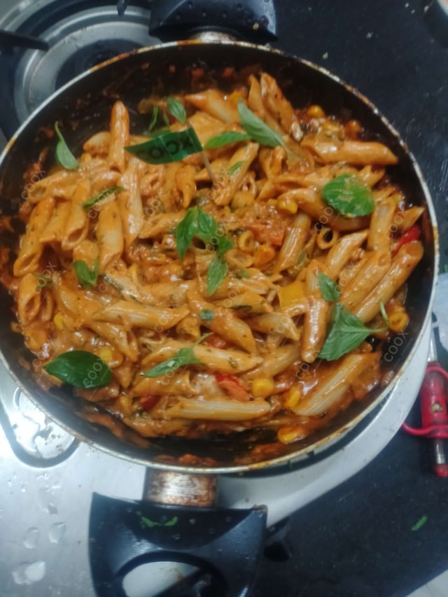 Tasty Pasta in Pink Sauce cooked by COOX chefs cooks during occasions parties events at home