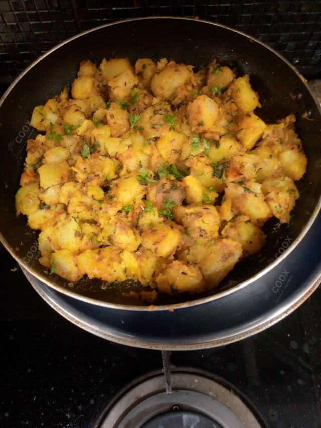 Tasty Any 3 Main Course Dishes cooked by COOX chefs cooks during occasions parties events at home