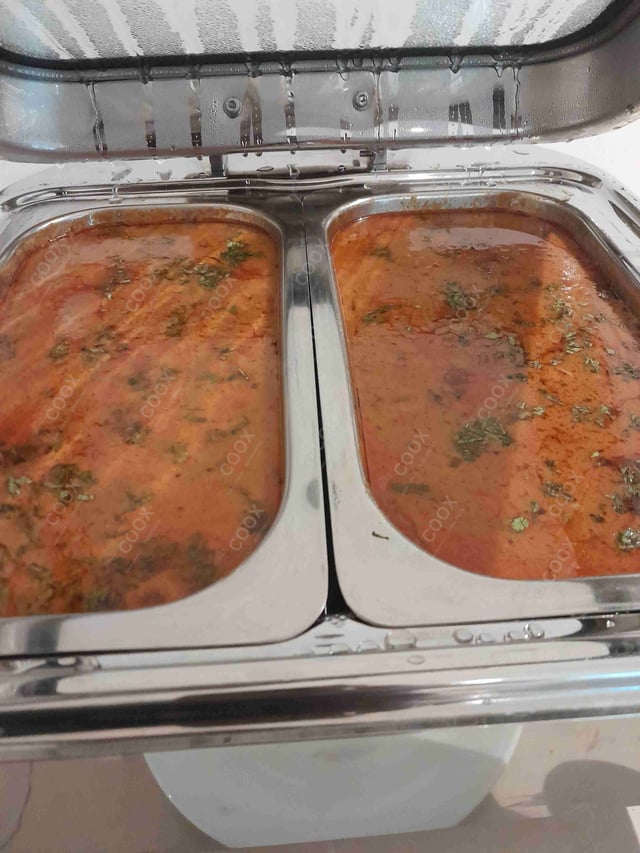 Delicious Kadhai Chicken prepared by COOX