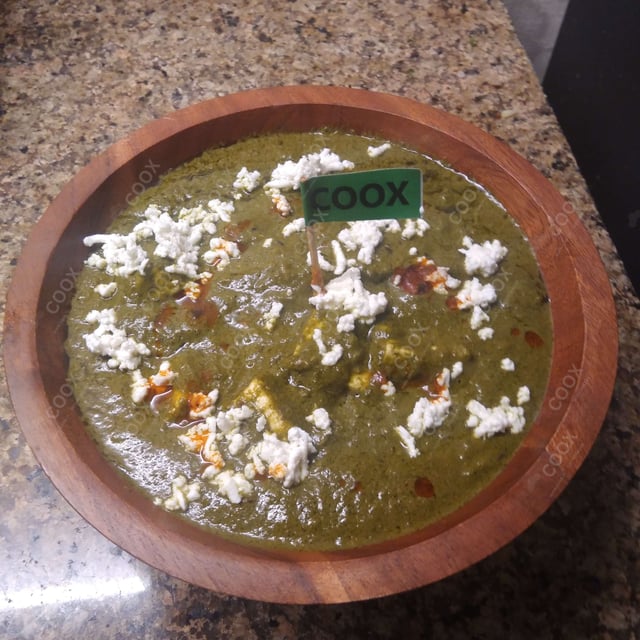 Tasty Palak Paneer cooked by COOX chefs cooks during occasions parties events at home