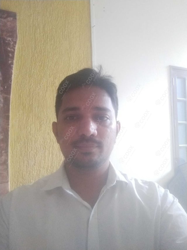 Chef from COOX at bookings. Professional cooks chefs at home