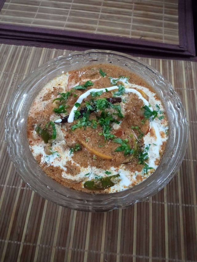 Tasty Kadhai Chicken cooked by COOX chefs cooks during occasions parties events at home