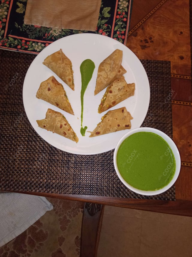 Tasty Veg Kathi Rolls cooked by COOX chefs cooks during occasions parties events at home