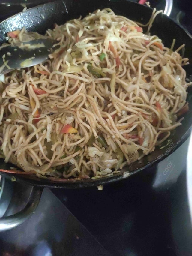 Tasty Chicken in Schezwan Sauce cooked by COOX chefs cooks during occasions parties events at home