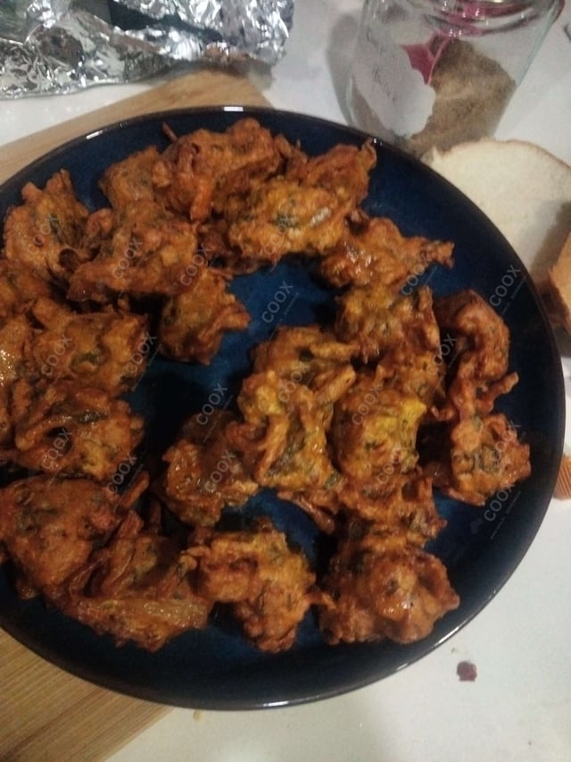 Delicious Mix Pakode prepared by COOX