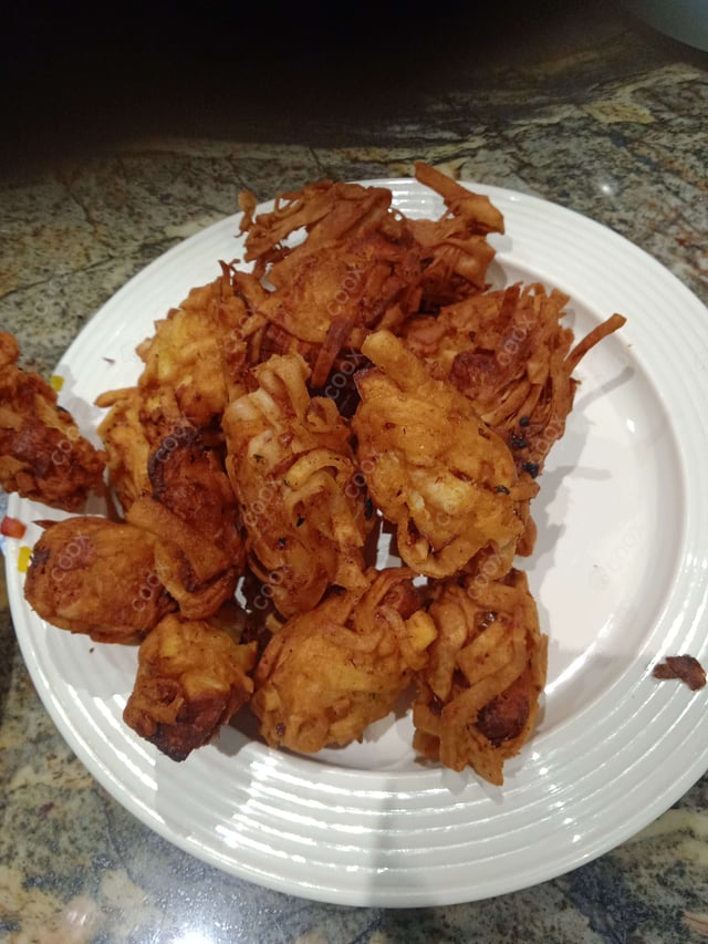 Delicious Threaded Paneer  prepared by COOX