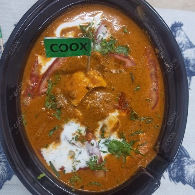 Tasty Paneer Lababdar cooked by COOX chefs cooks during occasions parties events at home