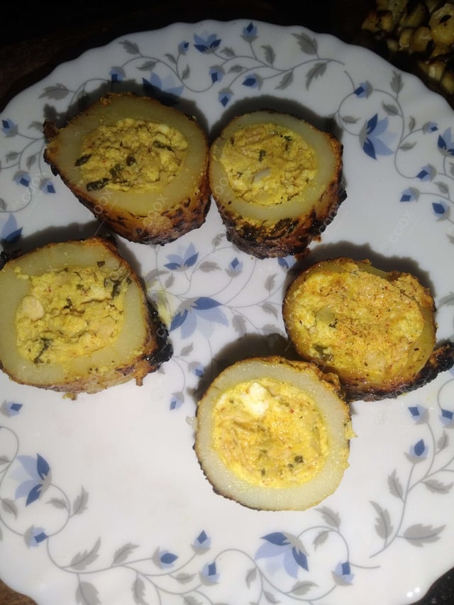 Tasty Tandoori Aloo cooked by COOX chefs cooks during occasions parties events at home