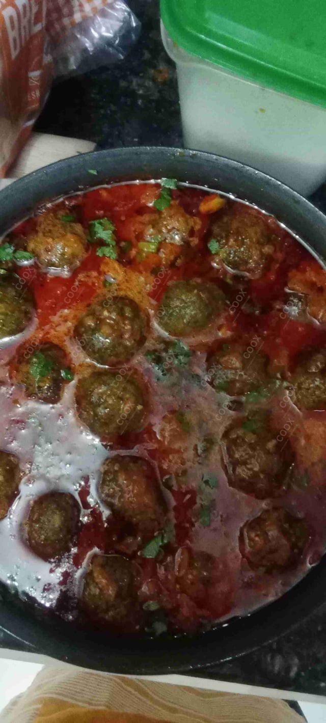 Tasty Palak Kofta cooked by COOX chefs cooks during occasions parties events at home